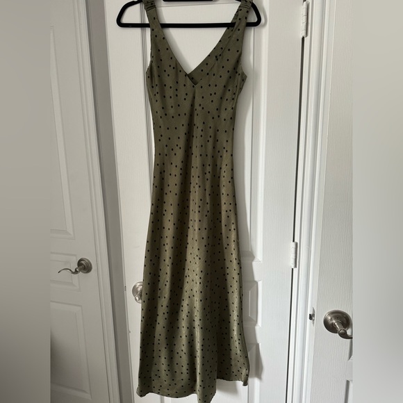 Zara Dresses & Skirts - Zara Polka Dot Slip Dress - XAS - green and black